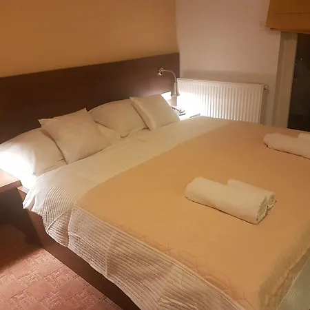 Casa de hóspedes Ahar 3*