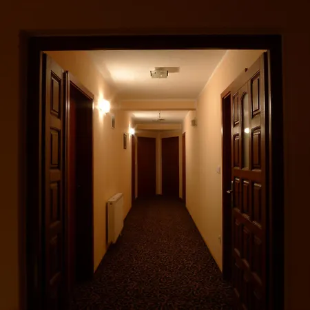 Guest house Ahar 3*