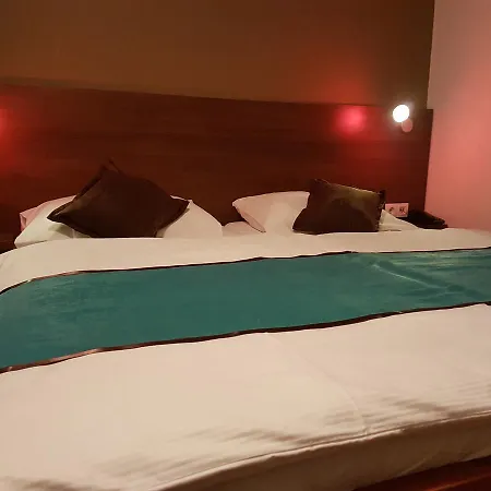 Guest house Ahar 3*